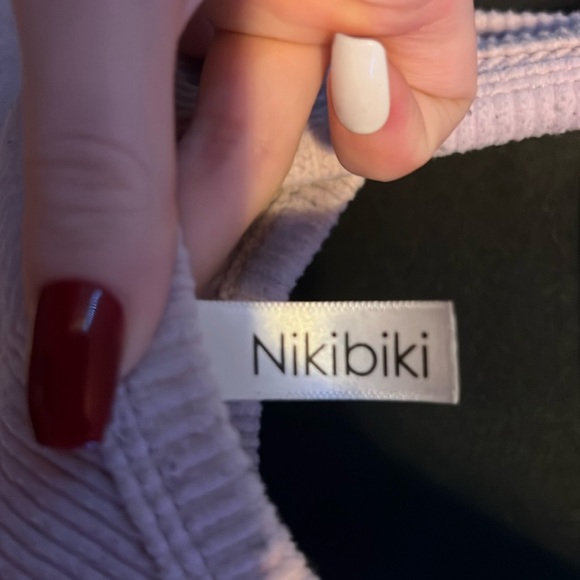 purple Nikibiki crop top size small - Picture 3 of 3